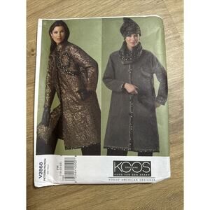 Vogue Uncutt pattern #V2868 Koos Van den Akker sizes 18,20,22 Reversible Jacket